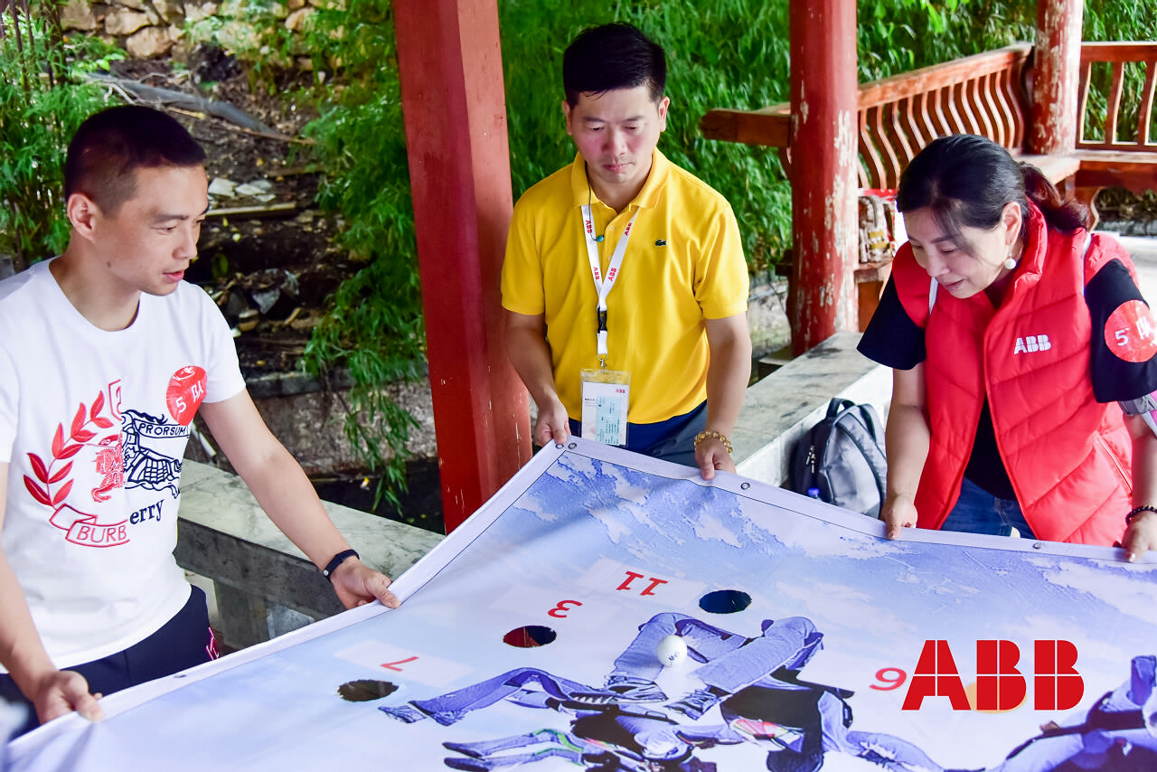 麗江束河古鎮(zhèn)定向?qū)殘F建拓展