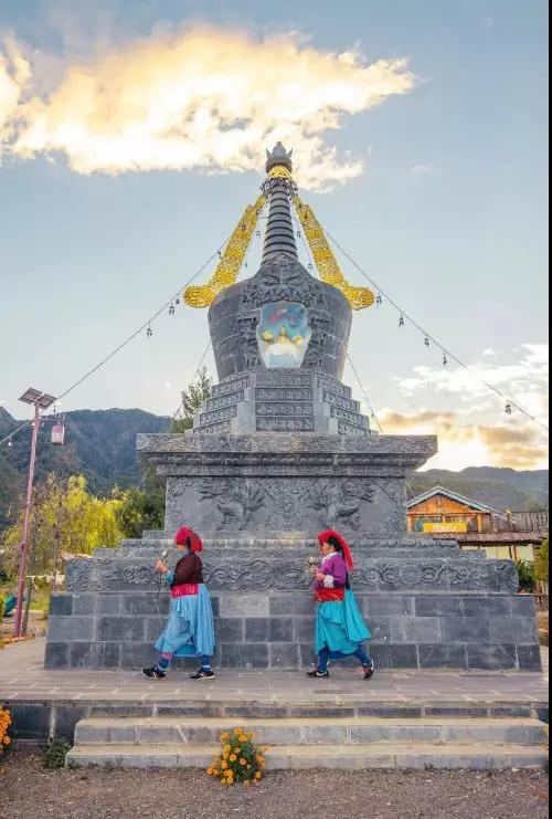 瀘沽湖旅游